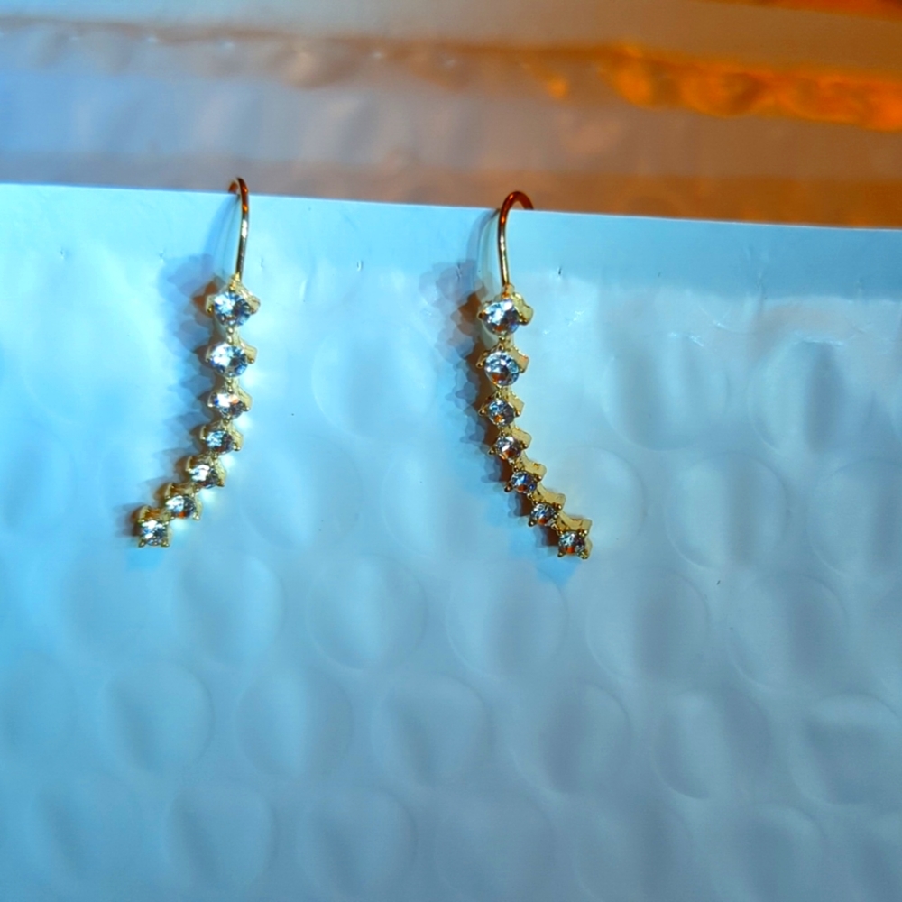 Beautiful 18k gold plated cz earrings